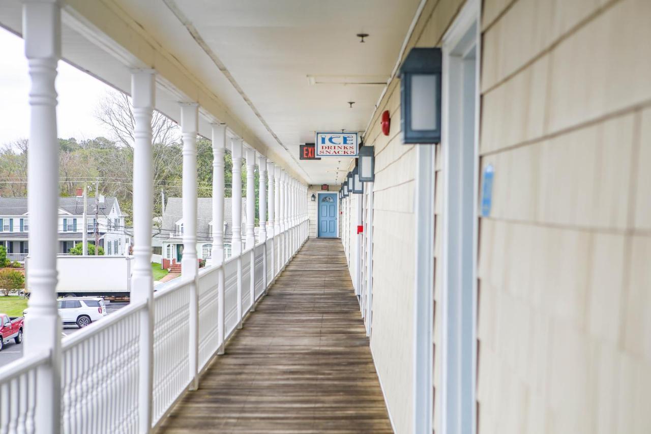 Waterside Inn Chincoteague Ngoại thất bức ảnh